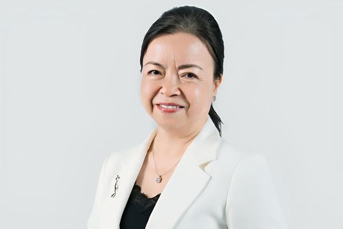 Ngồi ghế CEO hơn 1 tháng, bà Nguyễn Thị Mai Thanh nhận lương 832 triệu