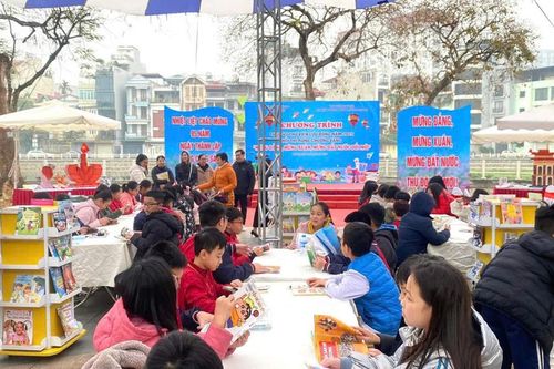 Thúc đẩy phong trào đọc sách và xây dựng xã hội học tập