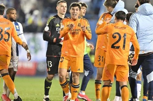 Ancelotti khen ngợi các cầu thủ trẻ đã đưa Real Madrid vào bán kết Copa del Rey