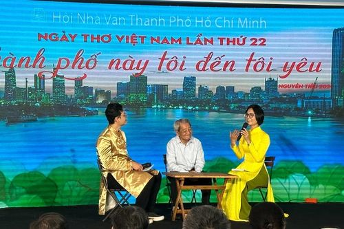 Ngày thơ Việt Nam tại TPHCM: Ngân vang Bài ca thống nhất