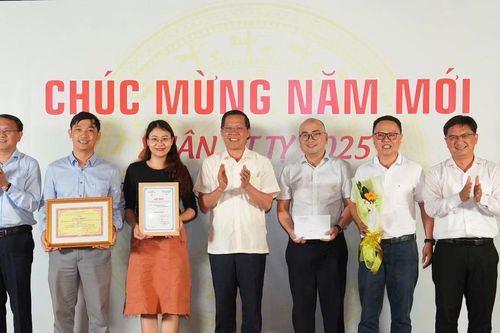 Báo Sài Gòn Giải Phóng đoạt giải nhất giải Báo chí viết về Chuyển đổi số TPHCM lần 1-2024