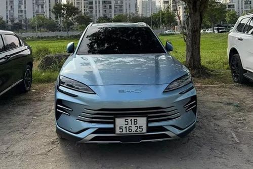 Cận cảnh BYD Sealion 6 'bằng xương bằng thịt' tại Việt Nam