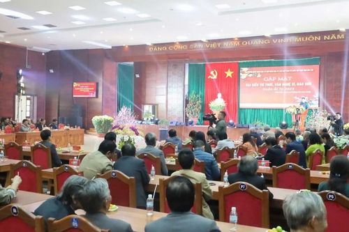 Ngành Giáo dục Đắk Lắk được biểu dương dịp đầu Xuân Ất Tỵ