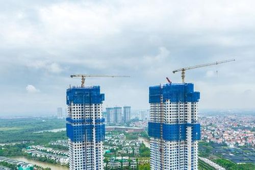 Doanh nghiệp BĐS chạy đua mở rộng quỹ đất trước 'giờ G'
