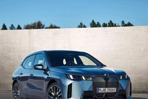 Chi tiết xe điện BMW iX 2025