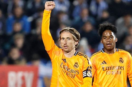 Modric mắng Vinicius vì thái độ ngôi sao