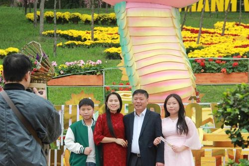 Nhiều dịch vụ ở Nghệ An hút khách đầu năm mới