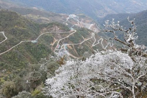 Cảnh báo uống rượu vào mùa lạnh có thể dẫn tới đột quỵ, tử vong