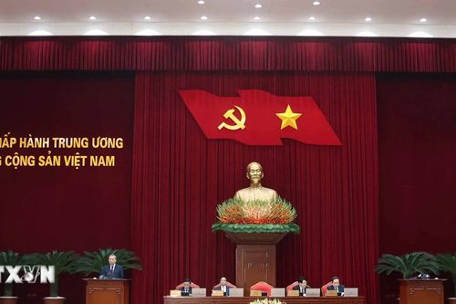 Rạng rỡ Việt Nam: Hướng tới xây dựng đội ngũ cán bộ thực sự tiêu biểu