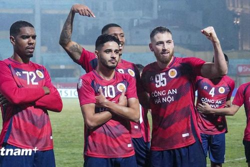 Đánh bại Borneo Samarinda 3-2, Công an Hà Nội toàn thắng tại Shopee Cup