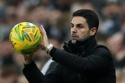 Lý do bất ngờ khiến HLV Mikel Arteta bị chế giễu sau khi Arsenal bị loại