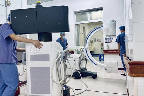 Bệnh viện tư nhân cũng được thuê, mượn thiết bị y tế để khám chữa bệnh