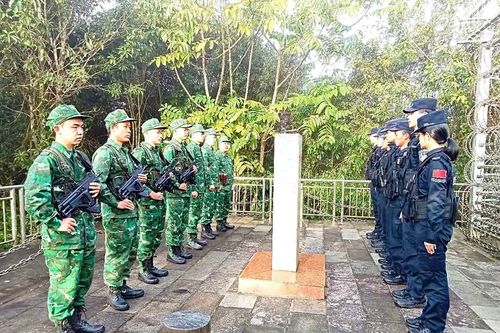 Bảo vệ vững chắc chủ quyền biên giới quốc gia