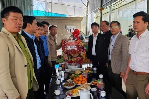 Lãnh đạo huyện Đam Rông thăm các doanh nghiệp, hợp tác xã đầu năm mới