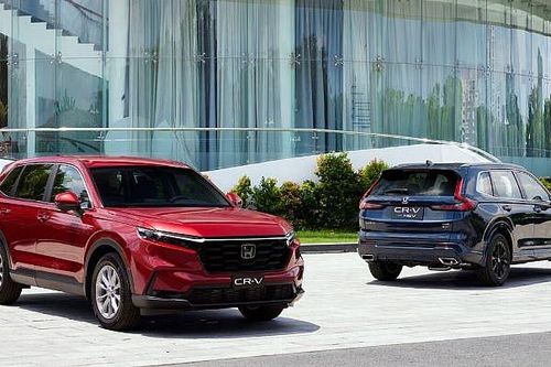 Giá lăn bánh xe Honda CR-V tháng 2/2025 rẻ vô đối