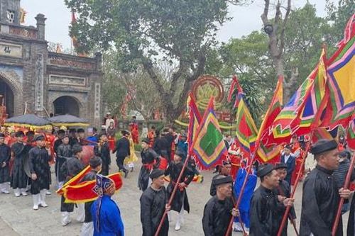 Không tổ chức lễ hội tràn lan gây tốn kém, lãng phí tiền bạc