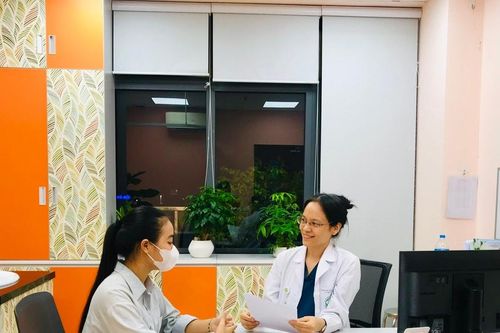 'Kiêng' khám bệnh đầu năm: Hậu quả khó lường