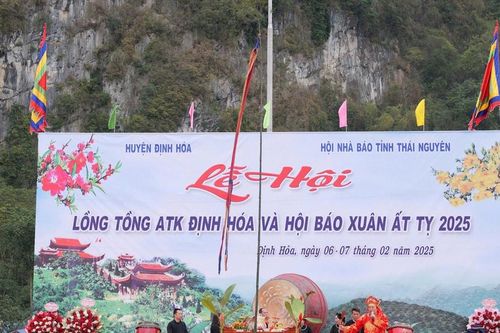 Thái Nguyên: Khai mạc Lễ hội Lồng tồng ATK Định Hóa