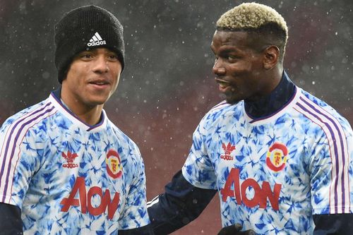 Pogba chấp nhận giảm lương để chơi cạnh Greenwood