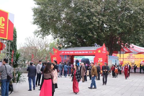 Vĩnh Phúc: đổi mới trong ngày Hội báo Xuân Ất Tỵ 2025