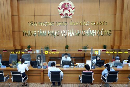 Tinh gọn bộ máy: Đòi hỏi cải cách đồng bộ, đột phá từ chất lượng đội ngũ