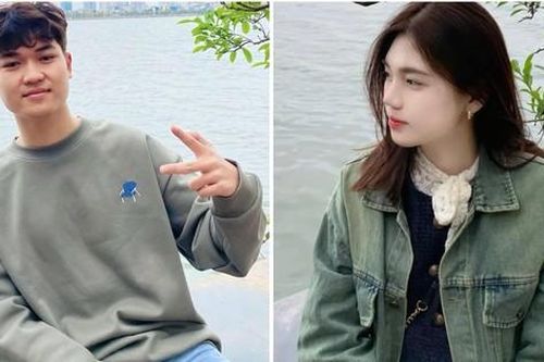 Phủ Tây Hồ đầu năm: Giới trẻ tìm lộc hay tìm trend?