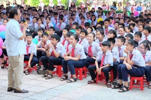 GS. NGND. Nguyễn Lân Dũng: Các bạn trẻ cần 'số hóa', chuyển động để thích ứng và thành công