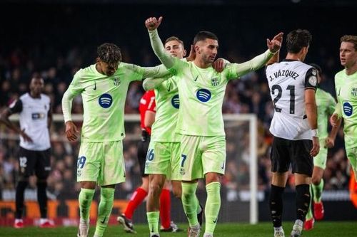 Barca thắng 'hủy diệt' Valencia, tiến vào bán kết Cúp Nhà vua
