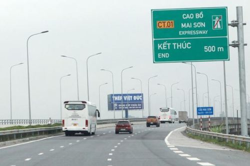 Bảo đảm cạnh tranh, không để xảy ra tình trạng 'quân xanh, quân đỏ' khi đấu thầu