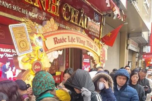 Không phải cứ mua vàng là may mắn