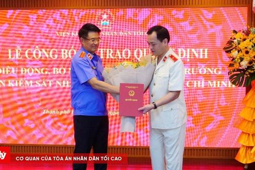 Ông Lê Văn Đông làm Viện trưởng VKSND TP.HCM