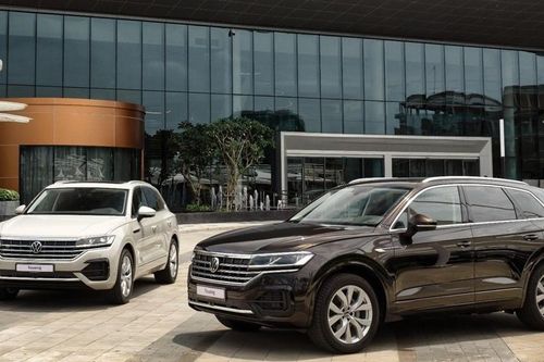 Loạt xe gầm cao giảm giá cả trăm triệu ngay sau Tết