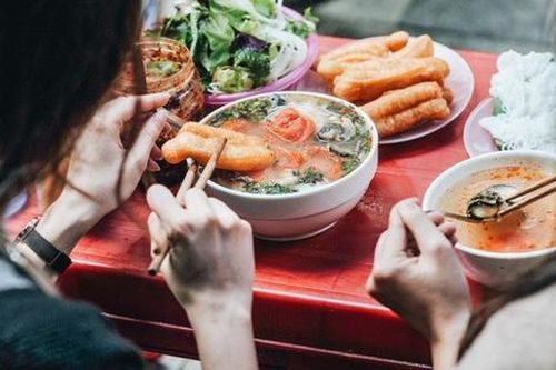 Chuyện phụ thu ngày Tết