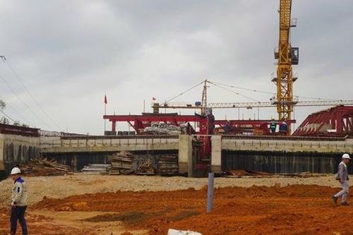 Đà Nẵng và Quảng Nam 'bắt tay' quyết hoàn thành cây cầu trăm tỷ đúng hạn