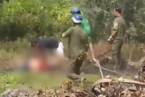 Đối tượng trộm xe máy tự dùng dao đâm vào bụng sau khi bị truy đuổi