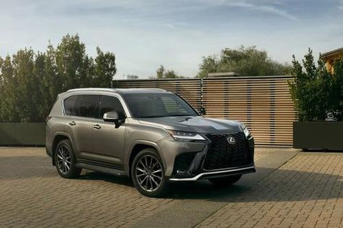 Lexus LX 2025 sắp về đại lý, tăng giá mạnh