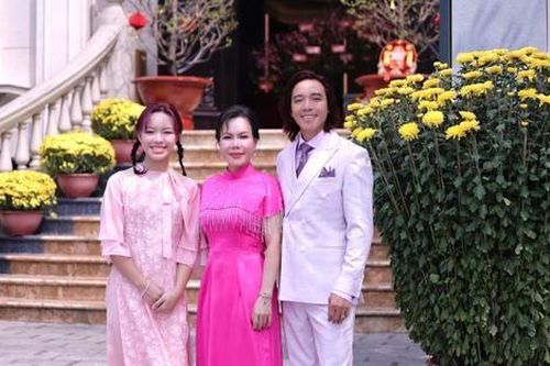 Cơ ngơi 300 tỷ của Việt Hương khiến netizen choáng ngợp