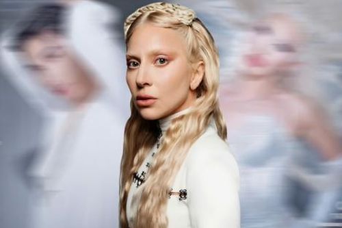 Chàng trai người Việt được Lady Gaga hai lần để lại bình luận ngợi khen là ai?
