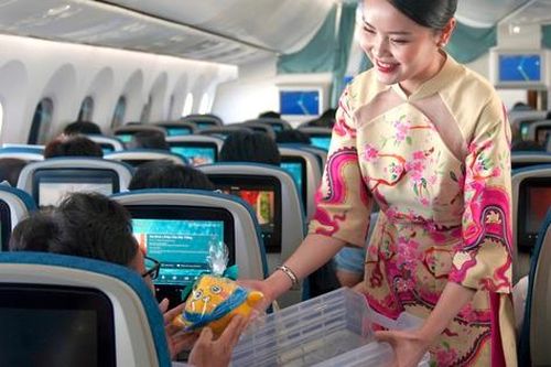 Sau Tết, giá vé máy bay đến TPHCM bao giờ 'hạ nhiệt'?