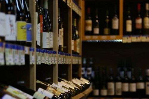Thu hồi giấy phép phân phối rượu của Công ty Hữu nghị Quốc tế Hoa Lư