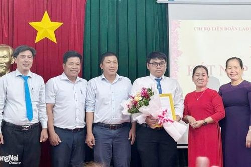 Khắp nơi trong tỉnh ngày 7-2-2025