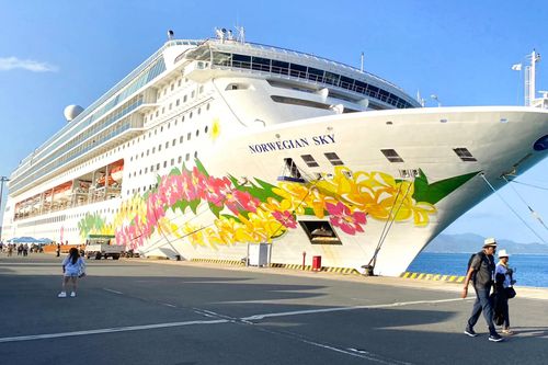 Du lịch tàu biển sôi động ngay từ đầu năm