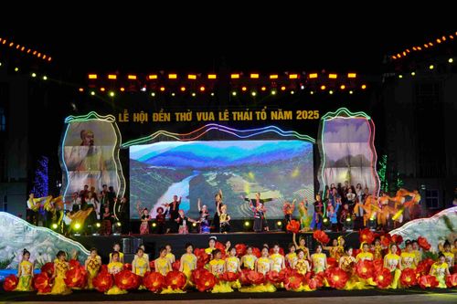 Chương trình nghệ thuật - 'Nậm Nhùn miền biên cương ngời sắc'