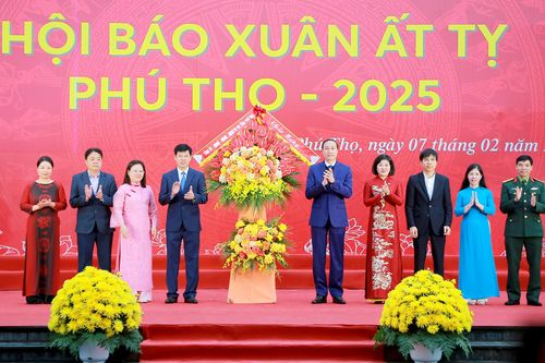 Khai mạc Hội báo Xuân Ất Tỵ năm 2025