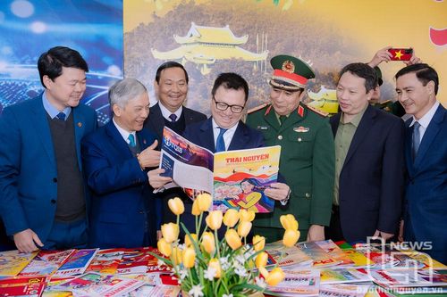Khai hội Lồng tồng ATK Định Hóa và Hội báo Xuân Ất Tỵ 2025