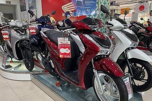 Giá xe Honda SH tháng 2/2025 giảm chưa từng có