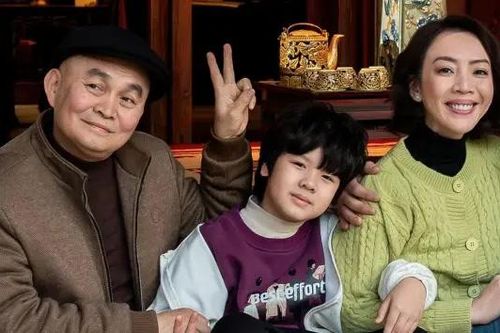 Xuân Hinh 'chạm ngõ' điện ảnh sau hơn 40 năm