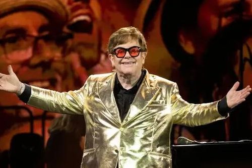 Elton John trở lại với album 'Who Believes in Angels'