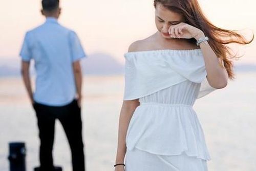 Chàng trai lái xe 6 giờ đến ra mắt nhà bạn gái, nhưng vừa đến nơi lại quay về ngay: Nguyên nhân từ cô người yêu EQ thấp