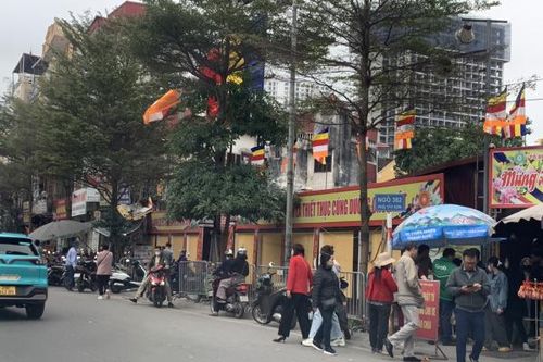 'Chặt chém' ngày Tết, lợi trước mắt, hại dài lâu